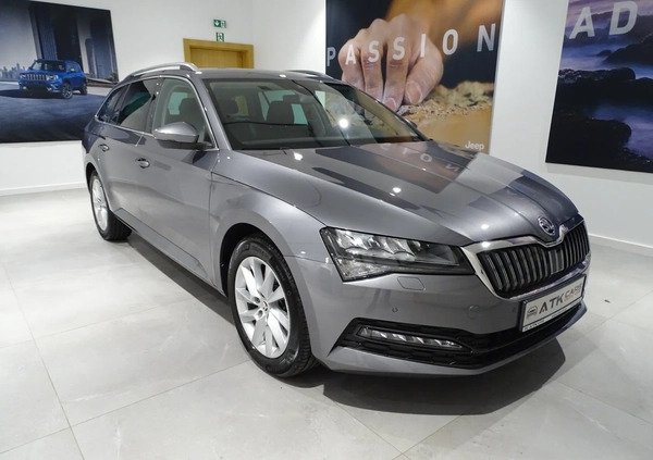 Skoda Superb cena 134900 przebieg: 41000, rok produkcji 2022 z Zbąszynek małe 67